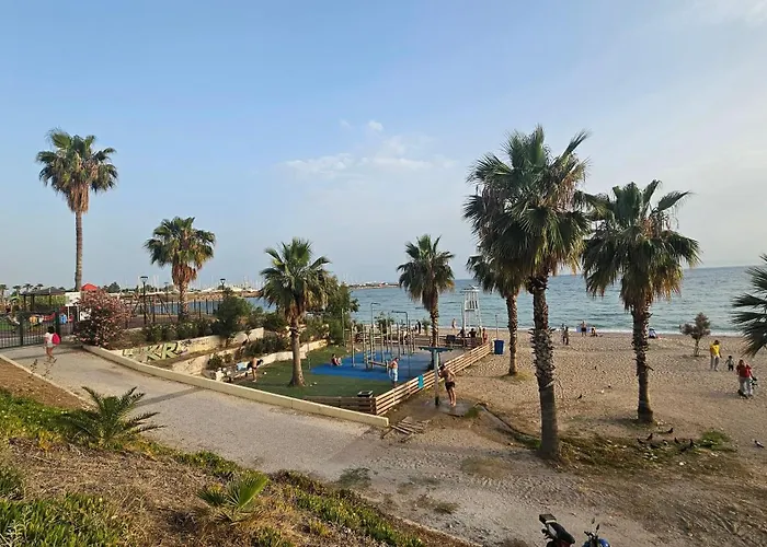 Rent Apartment Near Sea In The Athens Center