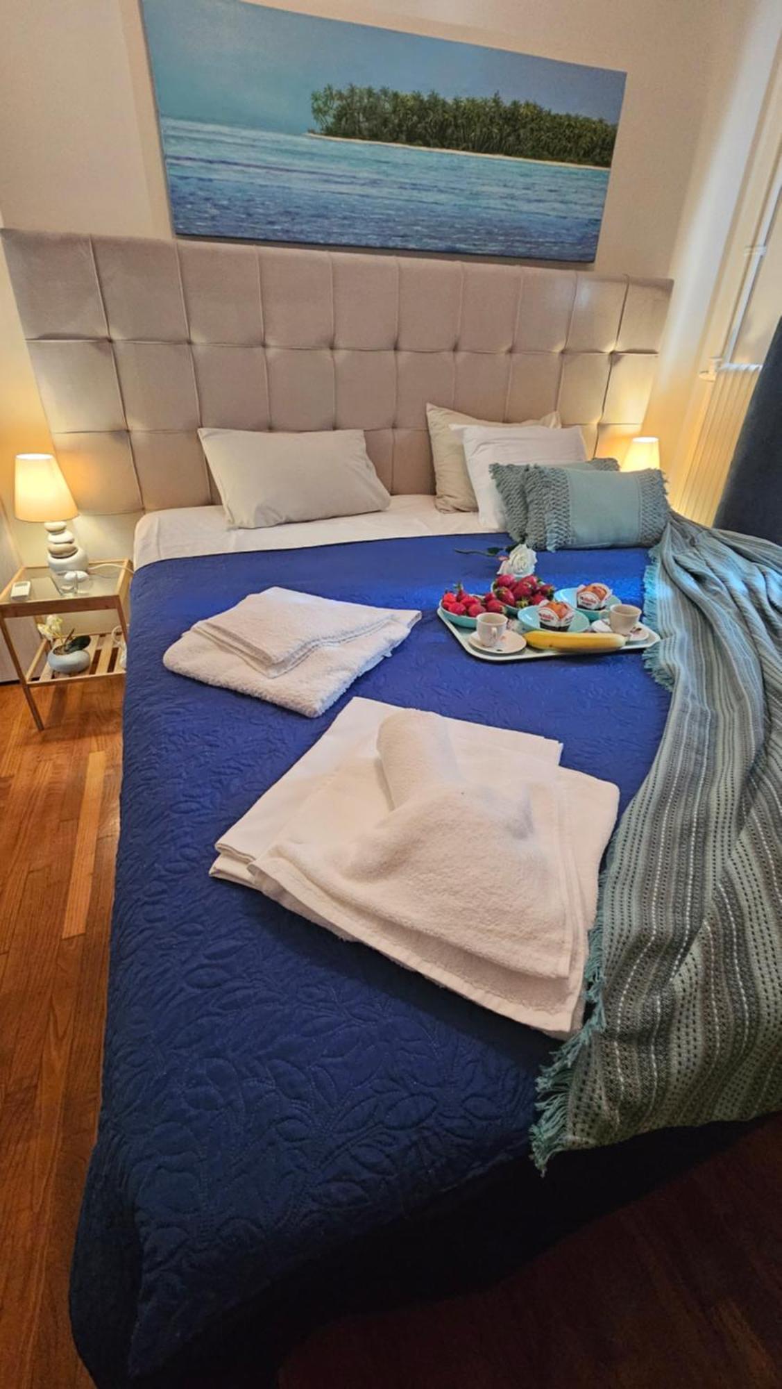 Rent Near Sea In The Center Apartment *