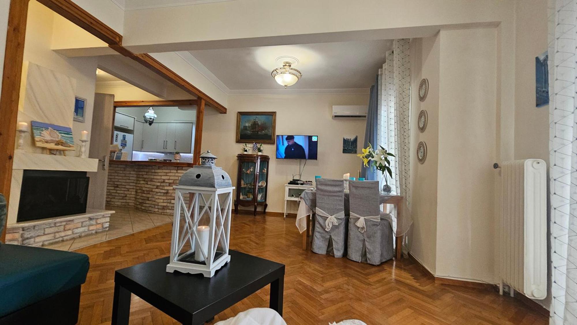 Apartment Rent Near Sea In The Center Athens